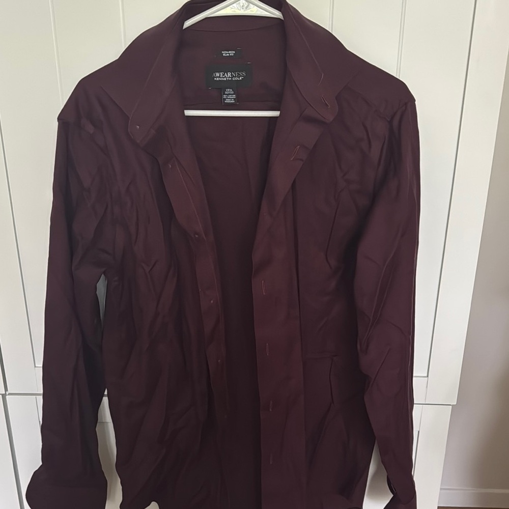 Kenneth Cole Burgundy Dress Shirt Elegant Design